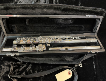 Photo Haynes Amadeus AF680SE Open-Hole Flute In Silver with Low-B and Trill C# -- B2102422